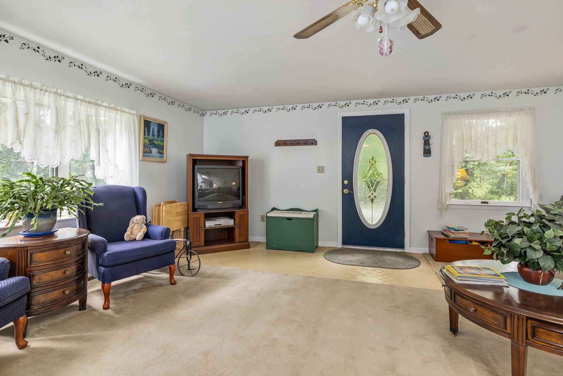 105 Beede Hill Road Fremont, NH 03044 - Photo 8 of 24