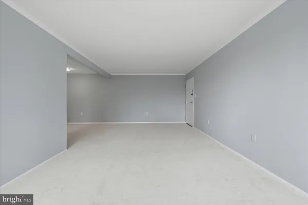 $249,900 | 5608 Bloomfield Drive, Unit 101, Alexandria, VA 22312