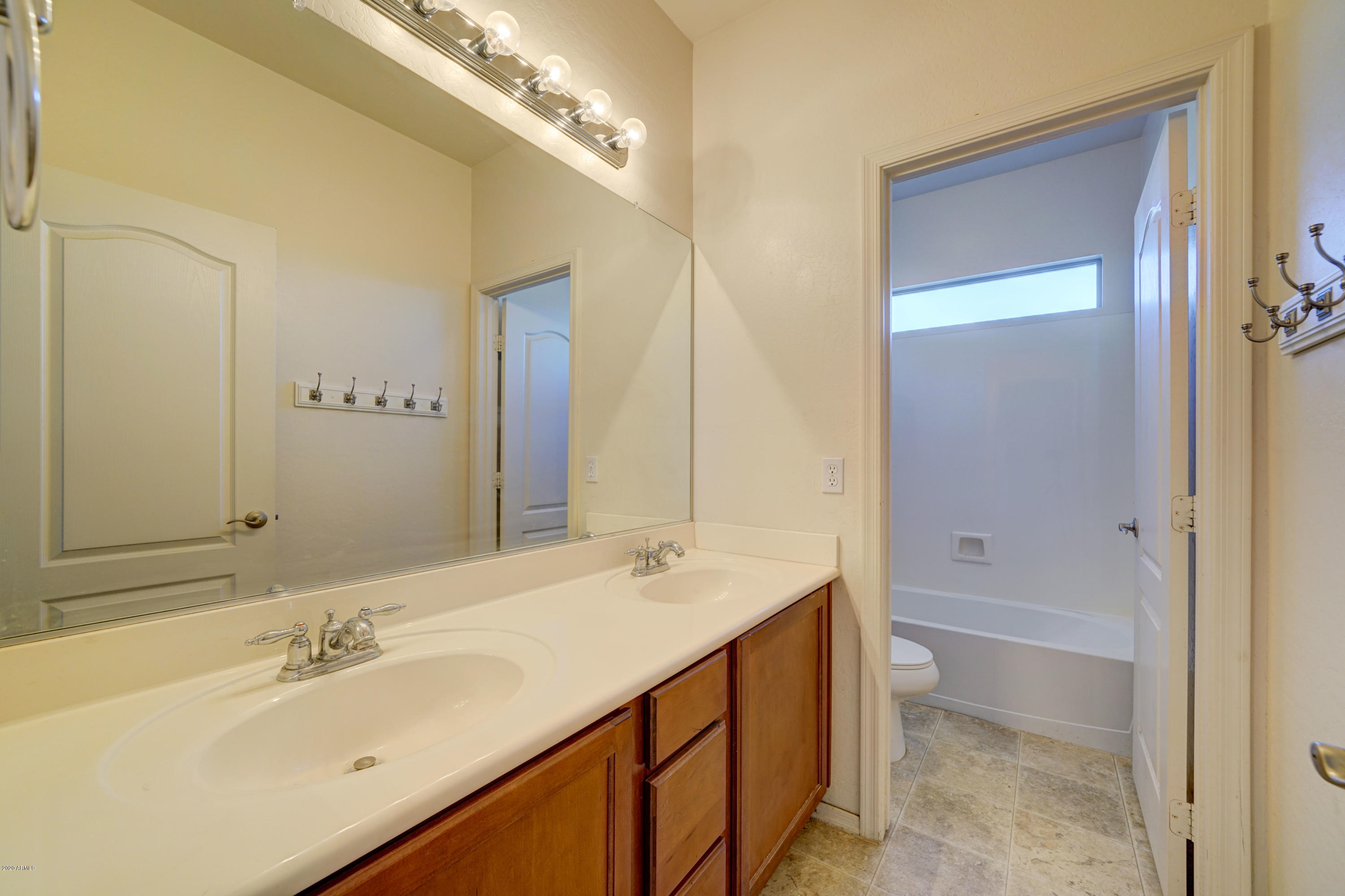 3033 East Blue Ridge Way Gilbert, AZ 85298 - Photo 32 of 47 3033 E Blue Ridge-32