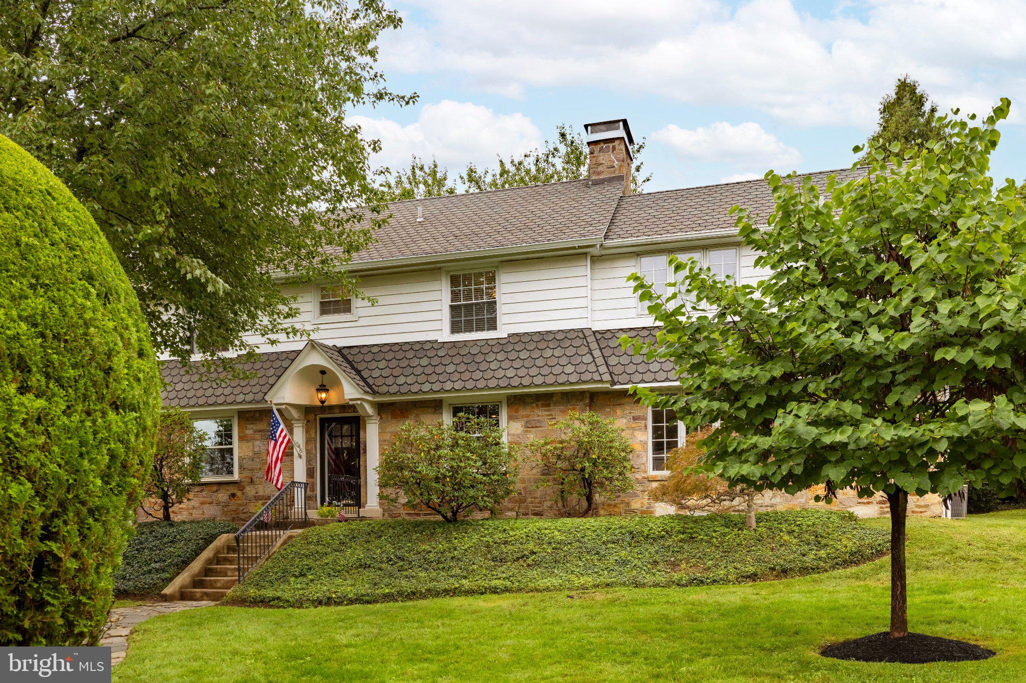 1046 Huntingdon Road Abington, PA 19001 - Photo 2 of 53 Front View