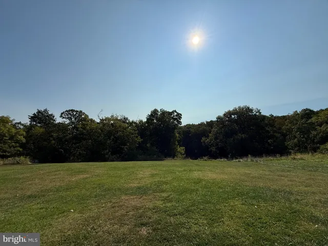 $160,000 | 5386 Pious Ridge Road, Berkeley Springs, WV 25411