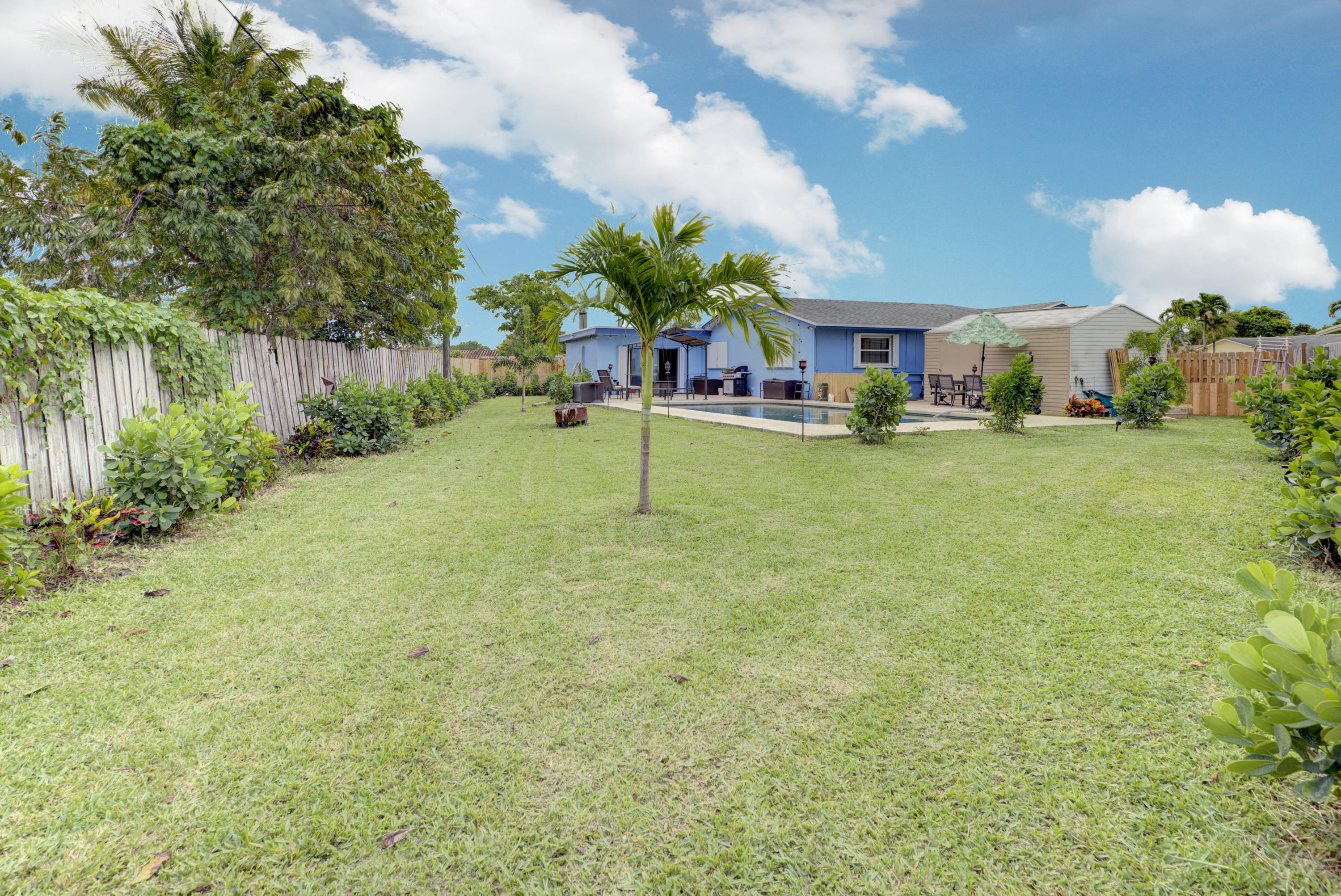 22196 Southwest 64th Terrace Boca Raton, FL 33428 - Photo 12 of 36 DSC_8385 sky