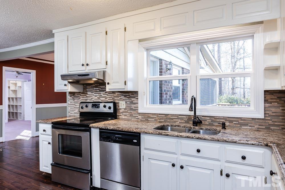 8001 Green Level Church Road Apex, NC 27523 - Photo 27 of 32 Gallery Image 27