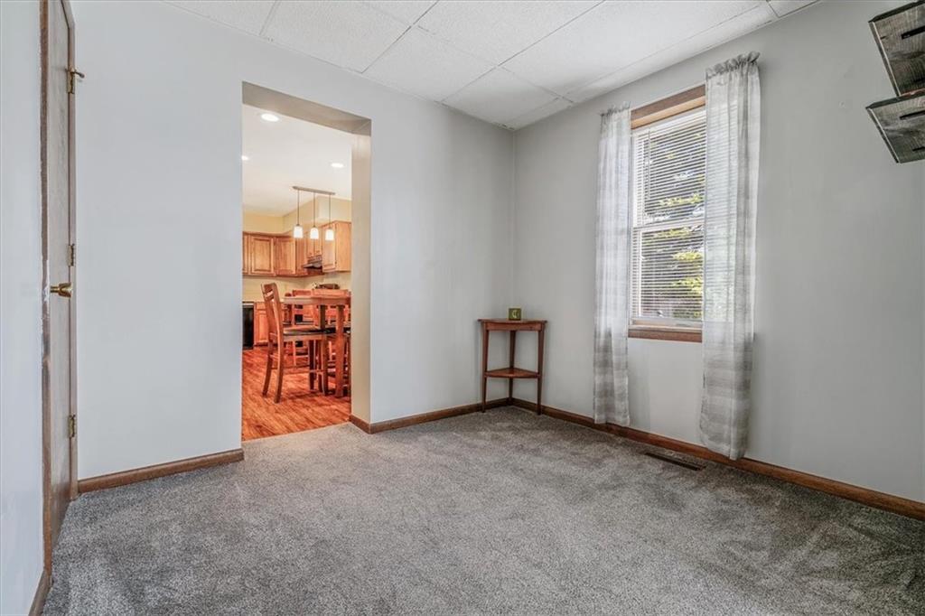 206 Washington Street Beaver, PA 15009 - Photo 11 of 32 an empty room with windows