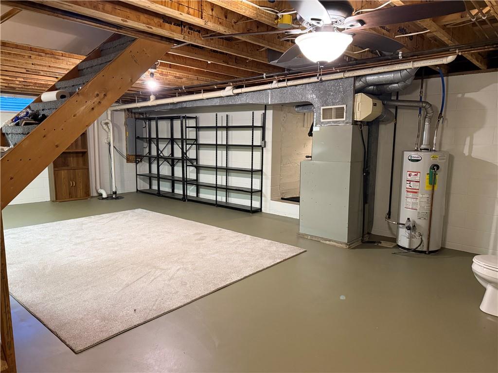 206 Washington Street Beaver, PA 15009 - Photo 31 of 32 a view of an empty room