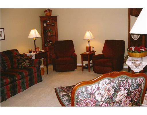 1138 Lindsey Road, Unit 227 Springfield, OH 45503 - Photo 3 of 6