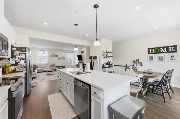 $420,000 | 7402 Chestnut Way, Gibsonia, PA 15044