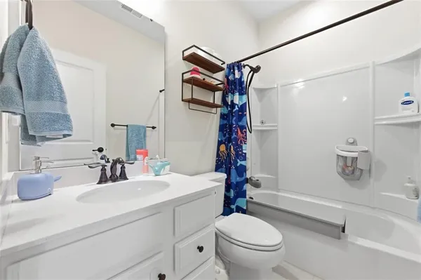 $420,000 | 7402 Chestnut Way, Gibsonia, PA 15044