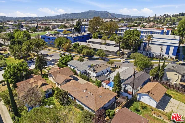 an aerial view of multiple house