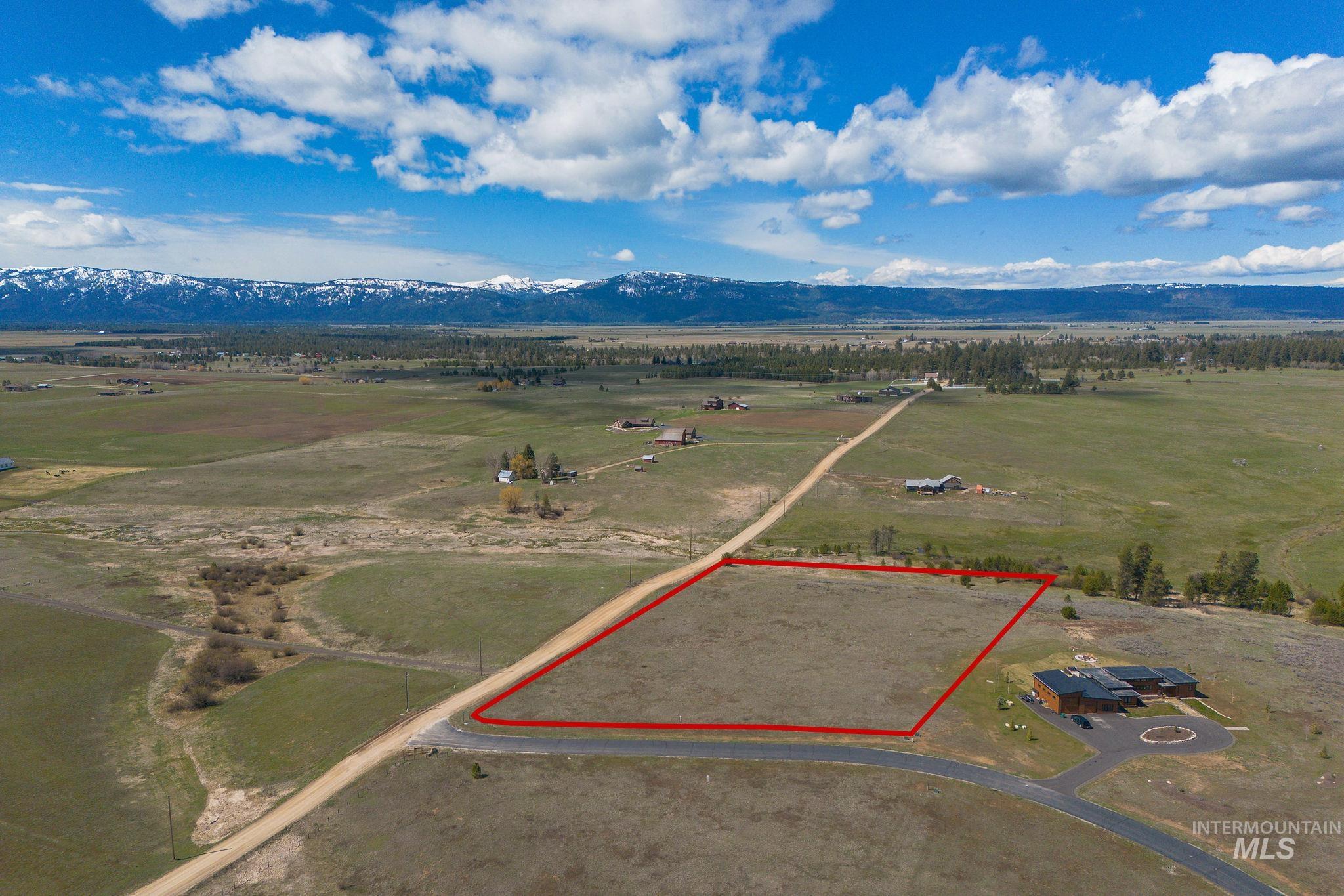 13739 Grouse Knoll Road McCall, ID 83638 - Photo 13 of 15 Gallery Image 13