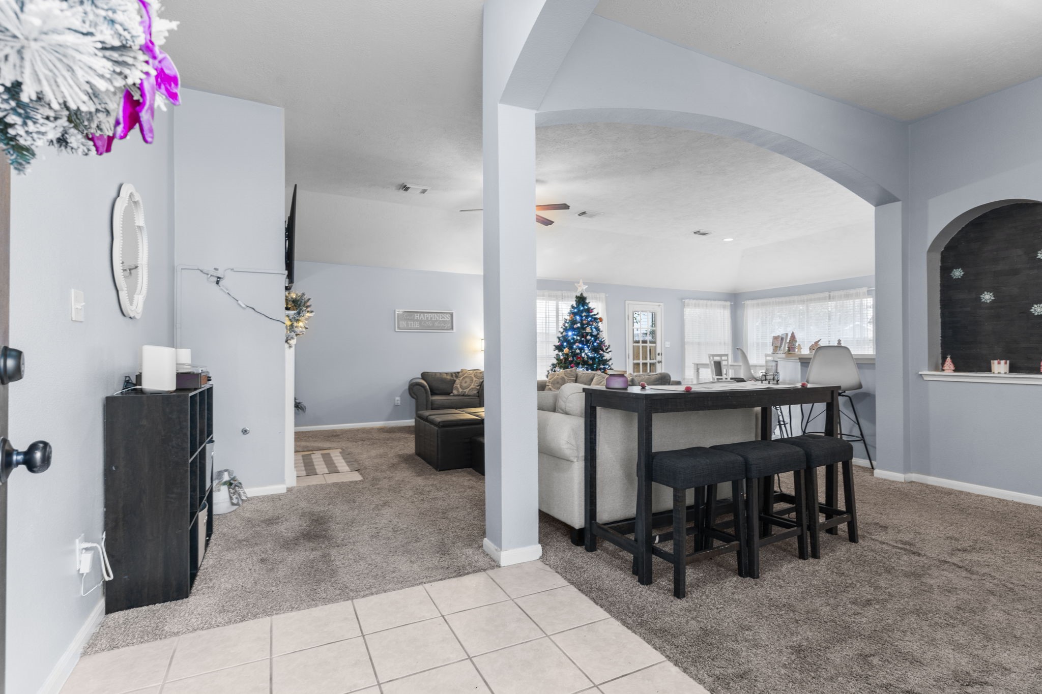 17238 Stonebridge Trail Houston, TX 77095 - Photo 6 of 25 a view of a livingroom with furniture and furniture