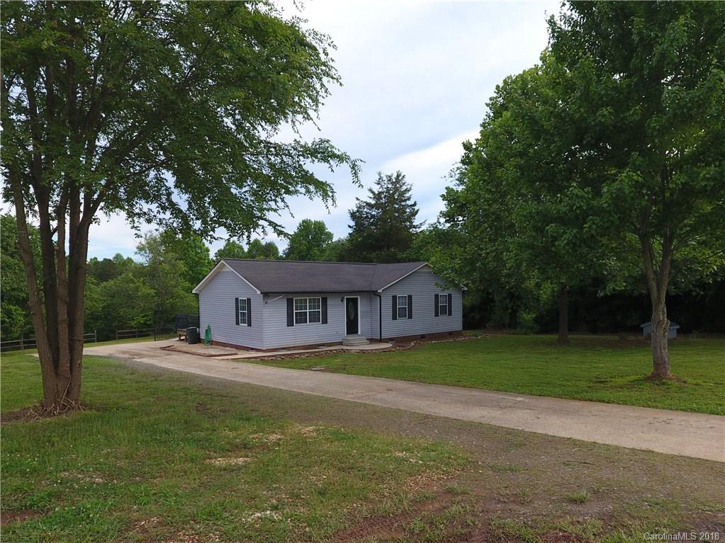 2359 Blackburn Bridge Road Maiden, NC 28650 - Photo 3 of 19 Gallery Image 3