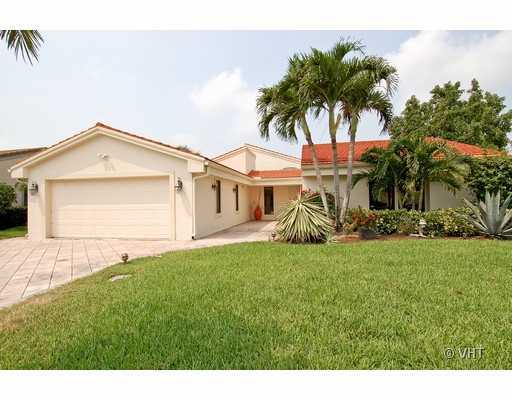 7087 Woodbridge Court Boca Raton, FL 33434 - Photo 1 of 25 Primary Photo