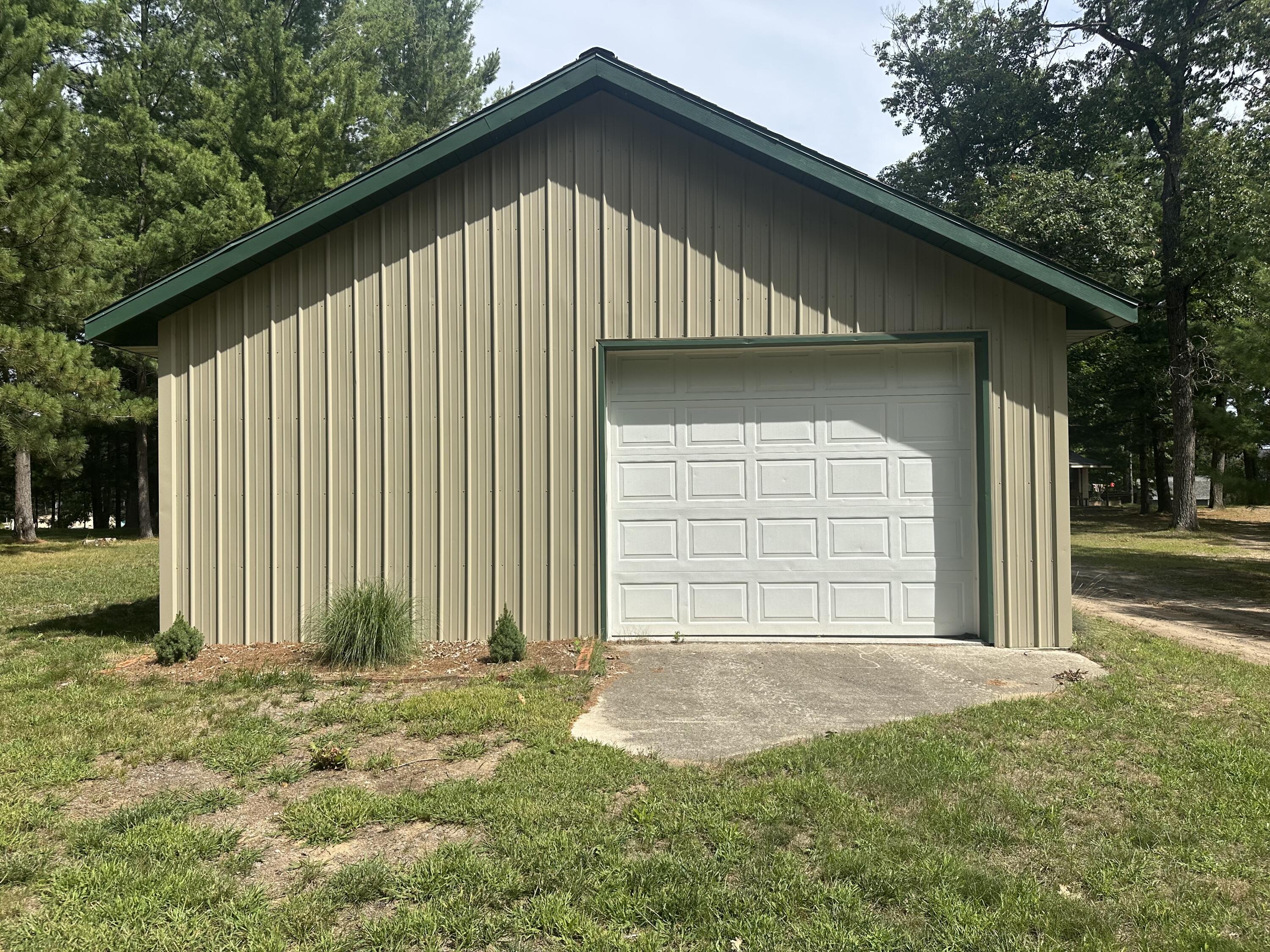 10022 South Rebecca Road Baldwin, MI 49304 - Photo 17 of 117 IMG_7209