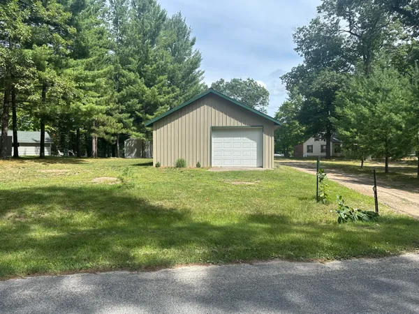 $449,900 | 10022 South Rebecca Road, Baldwin, MI 49304