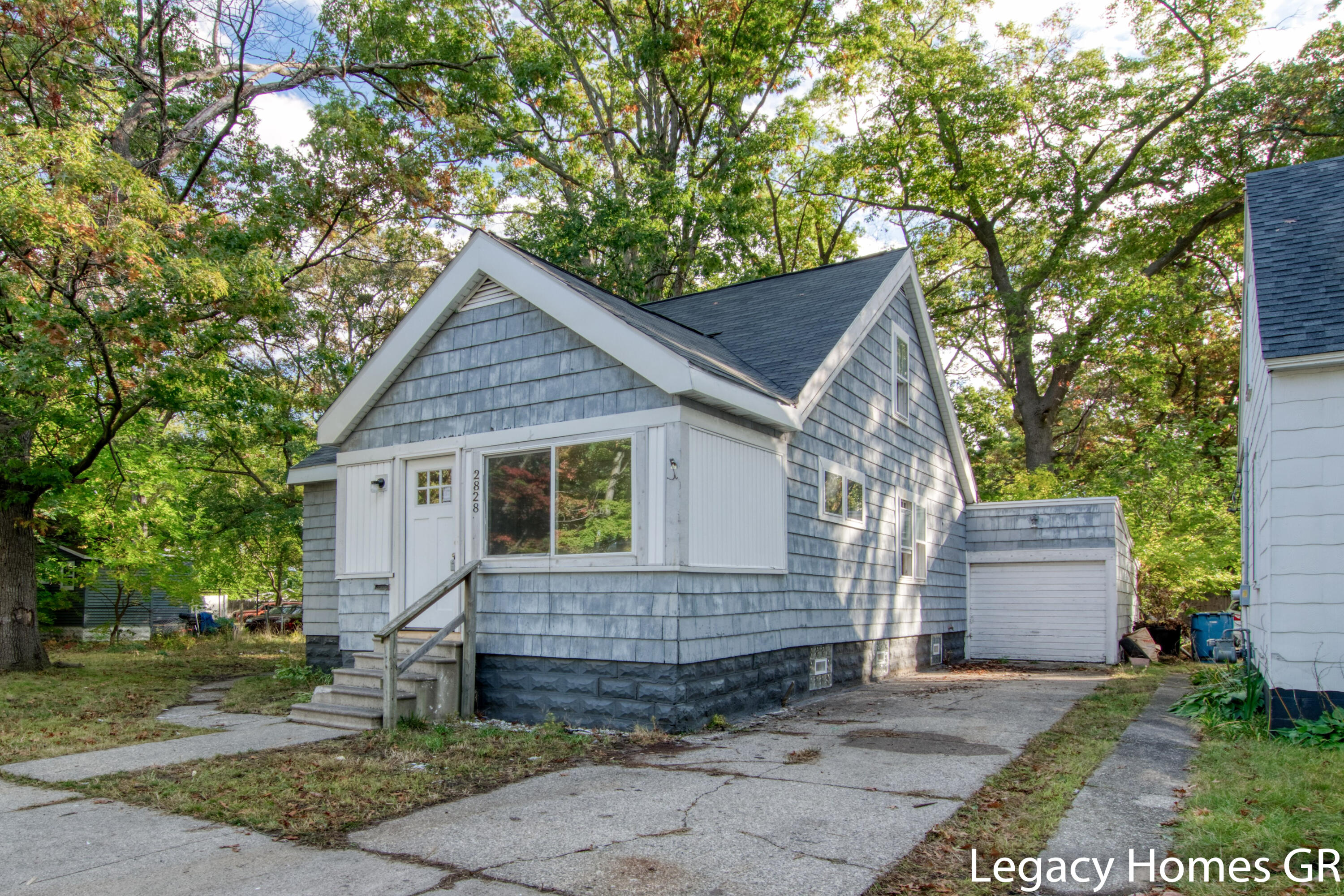 2828 Riordan Street Muskegon, MI 49444 - Photo 1 of 31 Riordan 2828-1