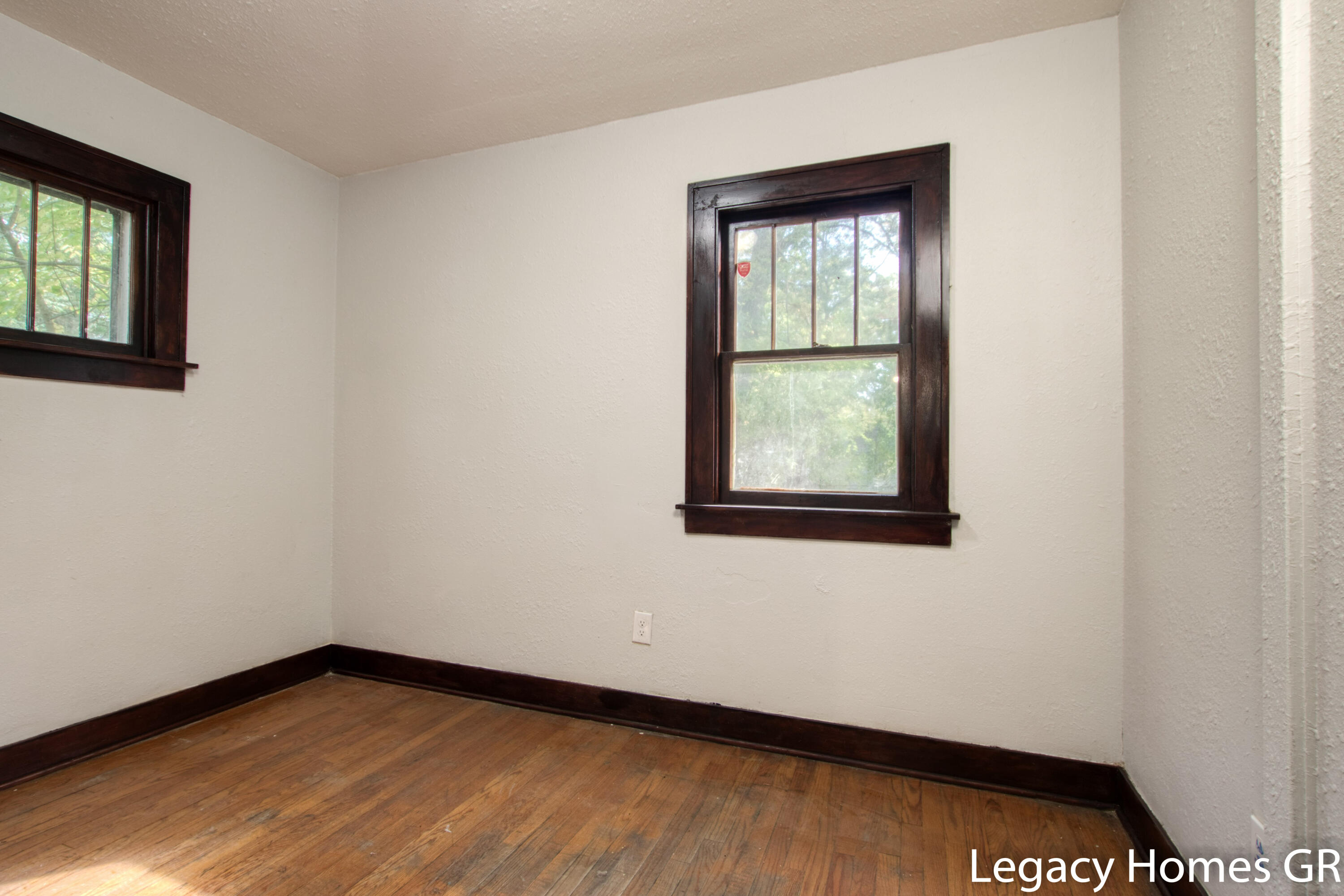 2828 Riordan Street Muskegon, MI 49444 - Photo 13 of 31 Riordan 2828-16