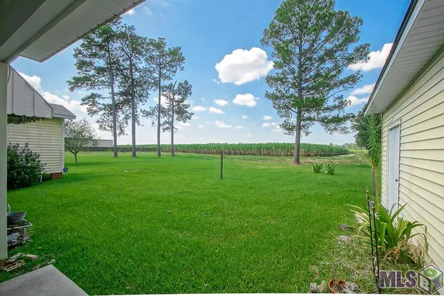 $180,000 | 5669 Wye Road, Lakeland, LA 70752