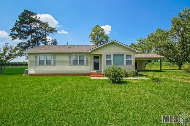 $180,000 | 5669 Wye Road, Lakeland, LA 70752