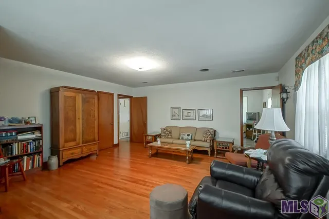 $180,000 | 5669 Wye Road, Lakeland, LA 70752