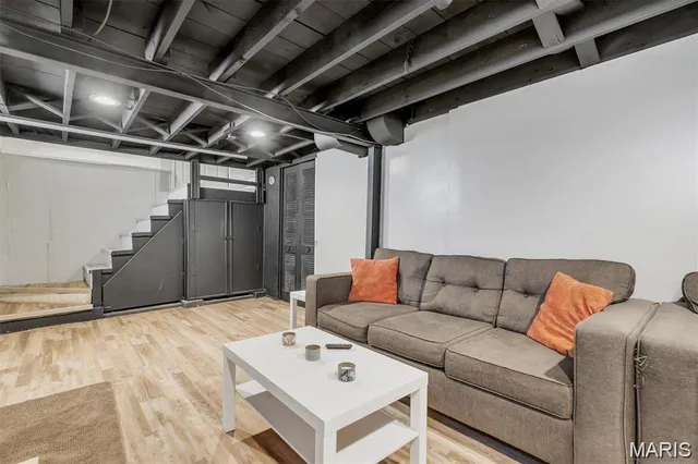 $218,000 | 8014 Morgan Ford Road, St. Louis, MO 63123