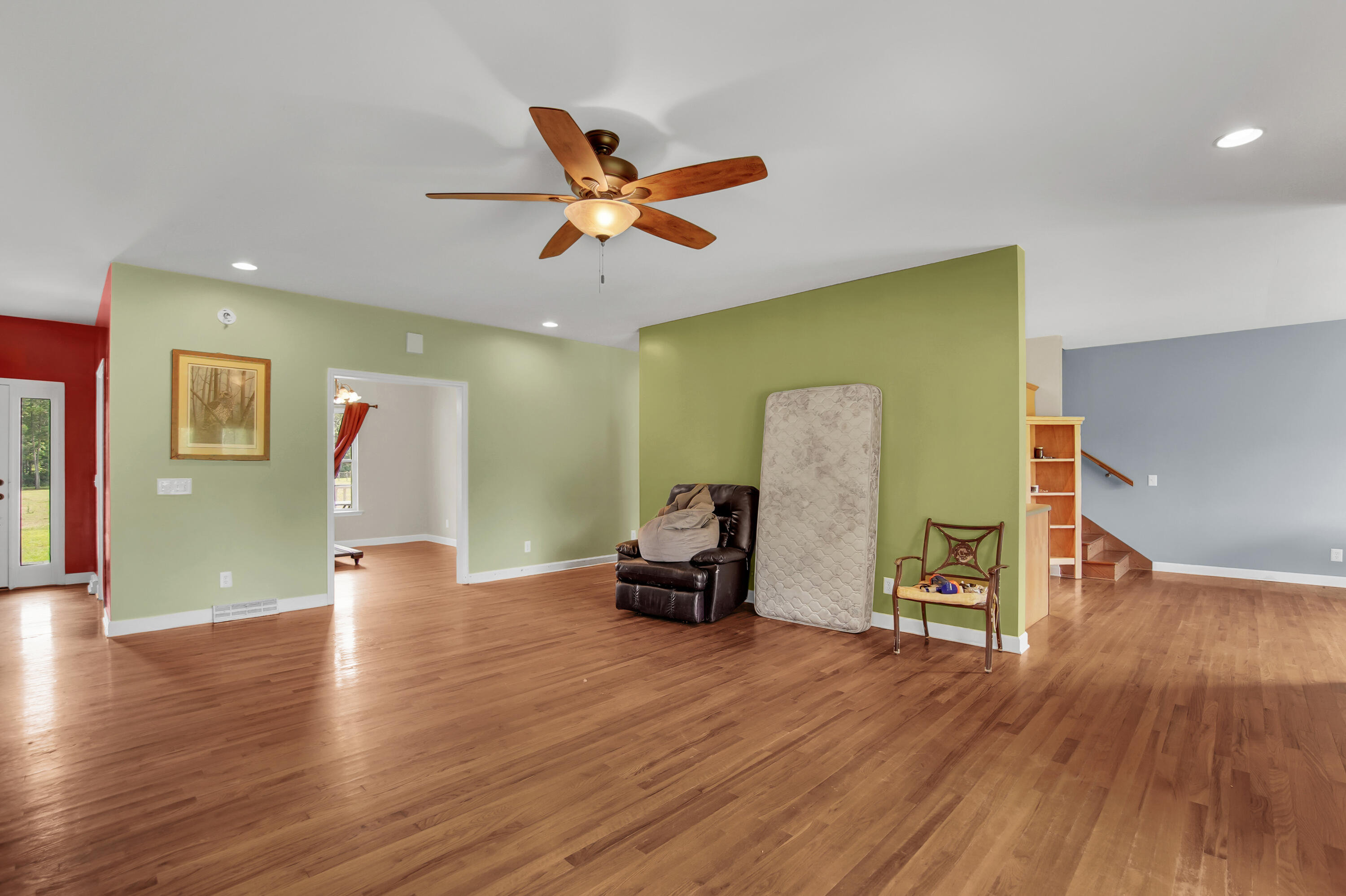 8925 Greenwood Road Adams Run, SC 29426 - Photo 11 of 31 Living room