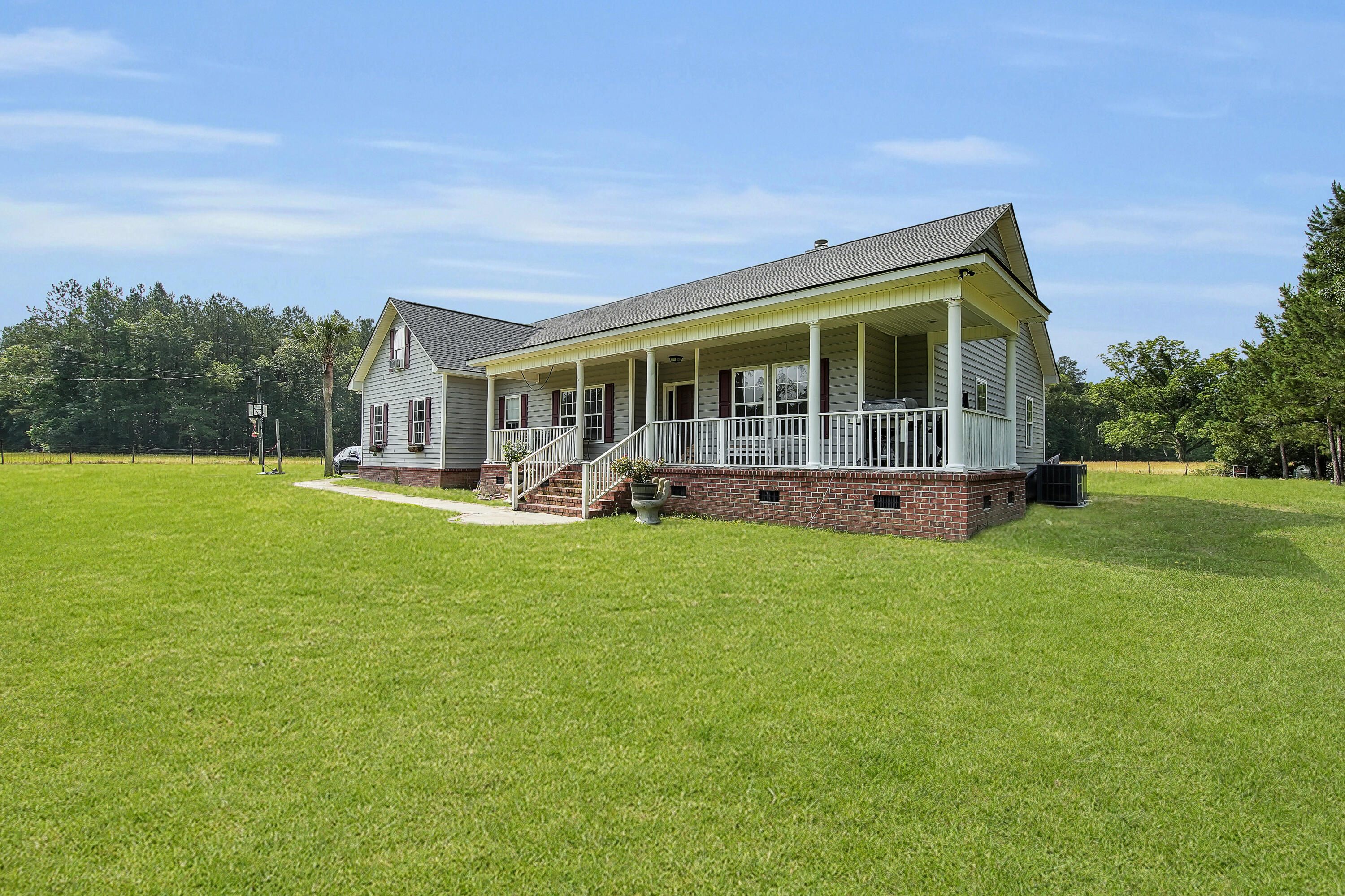 8925 Greenwood Road Adams Run, SC 29426 - Photo 6 of 31 Side view