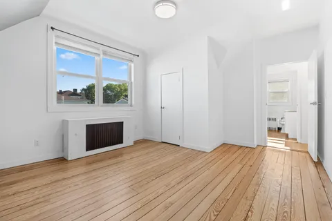 $899,900 | 51 Lexington Avenue, Bayonne, NJ 07002