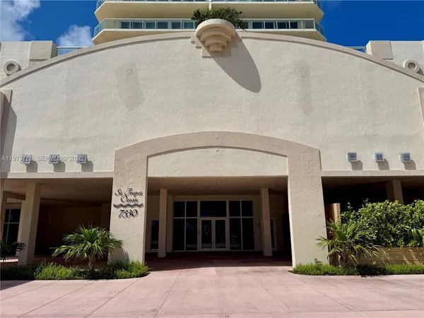 $6,500 | 7330 Ocean Terrace, Unit 8D, Miami Beach, FL 33141