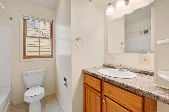 $164,900 | 1605 6th Street Southeast, Austin, MN 55912