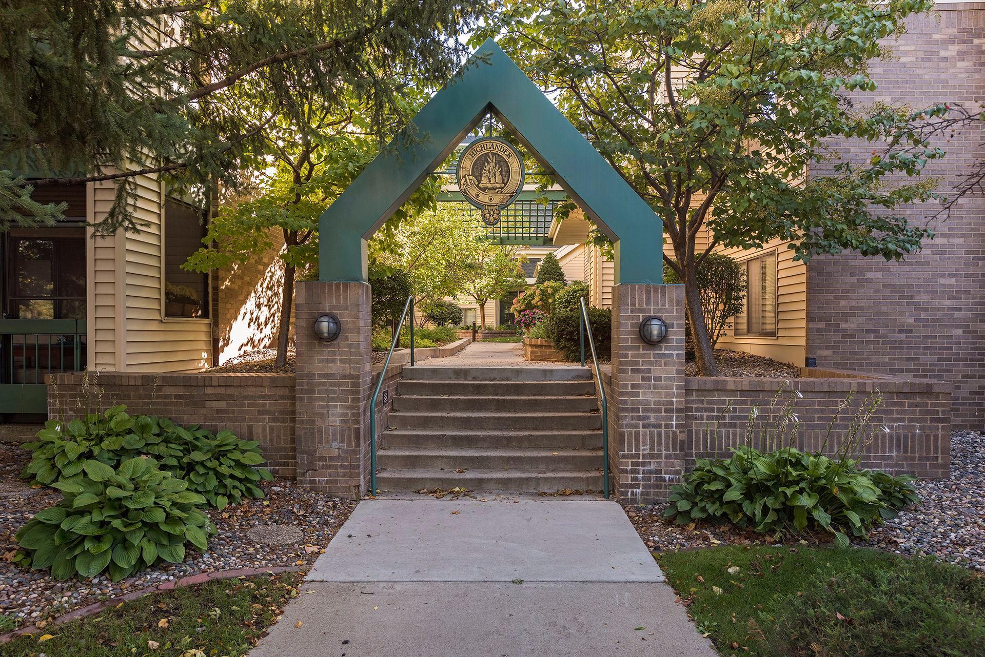 7635 Edinborough Way, Unit 5105 Minneapolis, MN 55435 - Photo 19 of 35