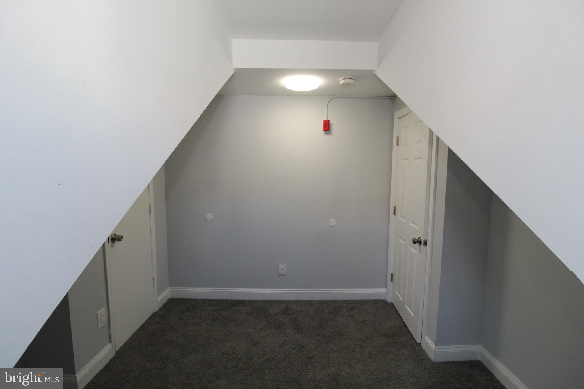 1017 Pine Street, Unit 3F Philadelphia, PA 19107 - Photo 18 of 19