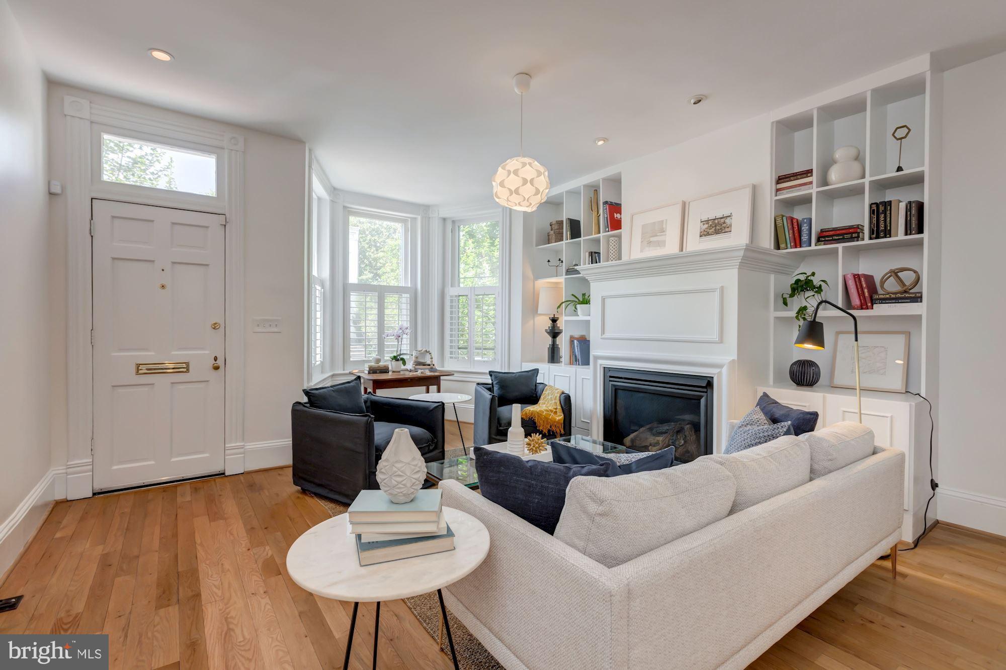1409 33rd Street Northwest Washington, DC 20007 - Photo 4 of 14
