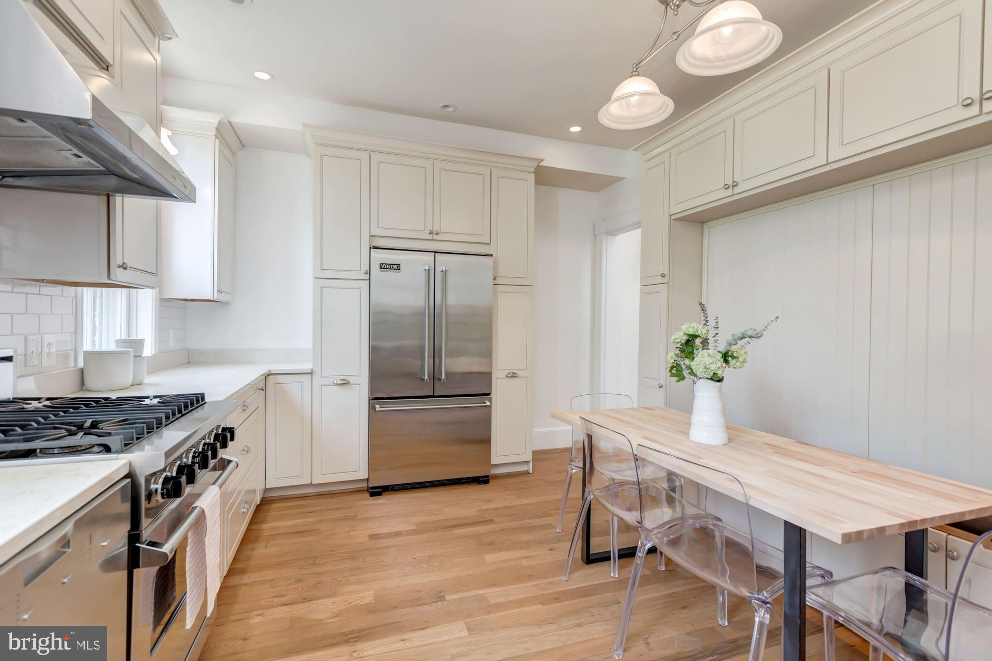 1409 33rd Street Northwest Washington, DC 20007 - Photo 6 of 14