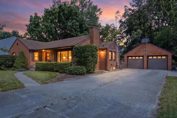 $499,000 | 2678 Valley Drive, Ann Arbor, MI 48103