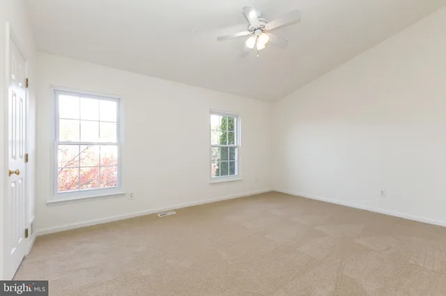 $2,695 | 4172 Ashmere Circle, Dumfries, VA 22025