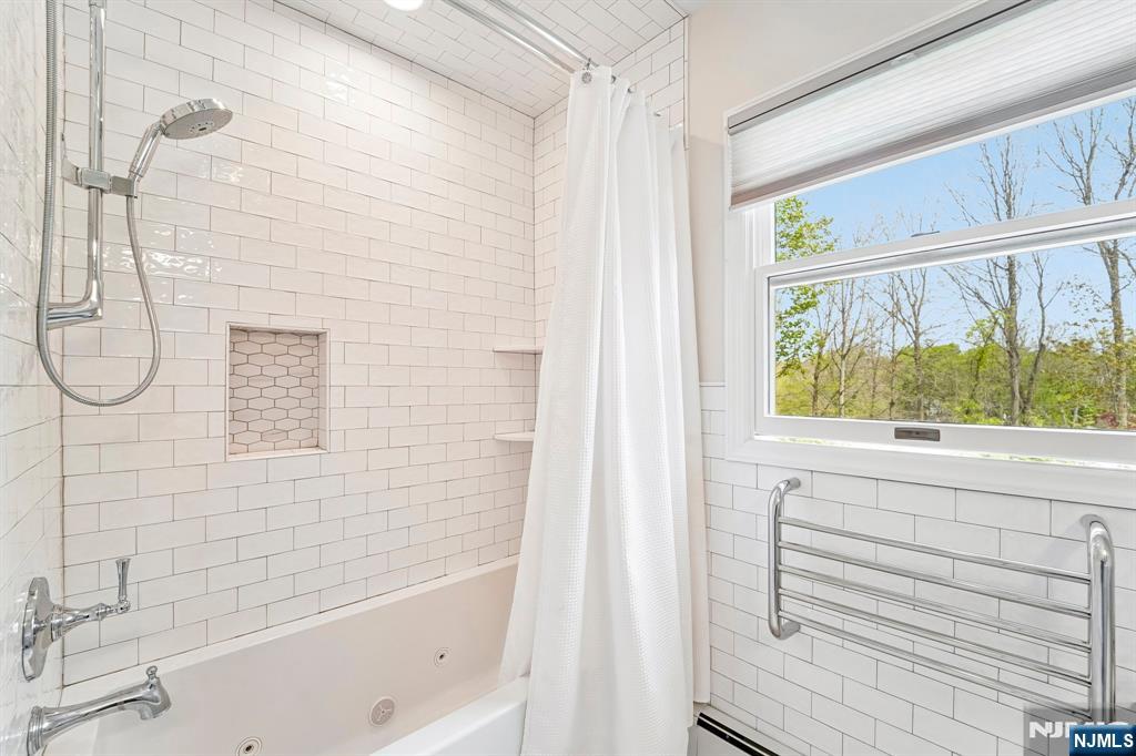 52 Stone Fence Road Oakland, NJ 07436 - Photo 17 of 31