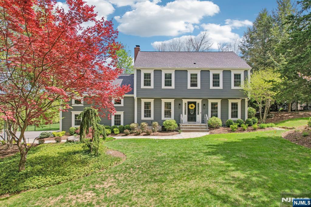 52 Stone Fence Road Oakland, NJ 07436 - Photo 2 of 31