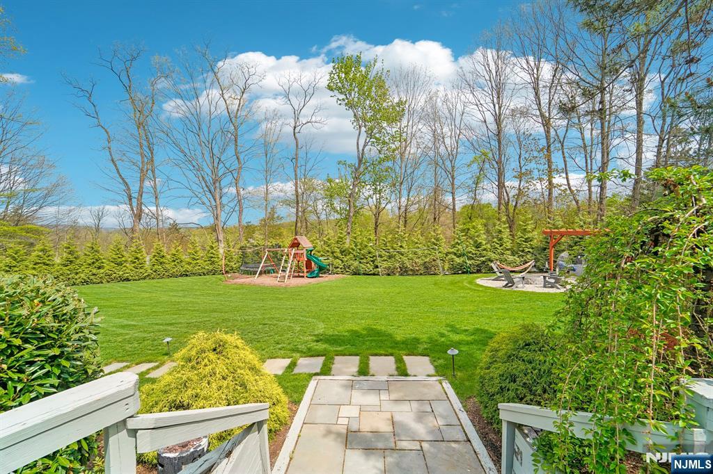 52 Stone Fence Road Oakland, NJ 07436 - Photo 25 of 31
