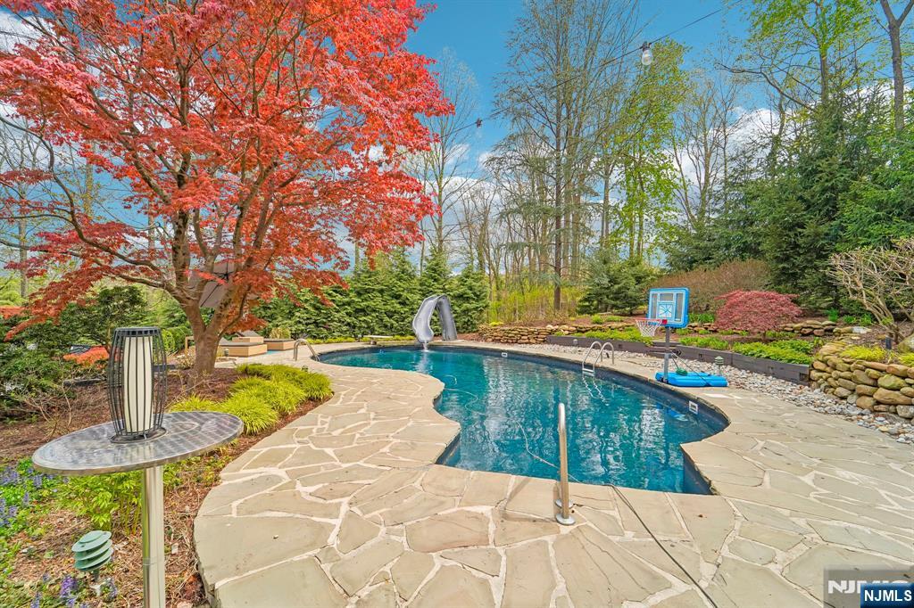 52 Stone Fence Road Oakland, NJ 07436 - Photo 29 of 31