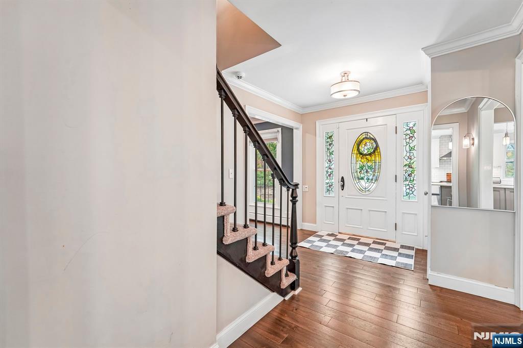 52 Stone Fence Road Oakland, NJ 07436 - Photo 3 of 31