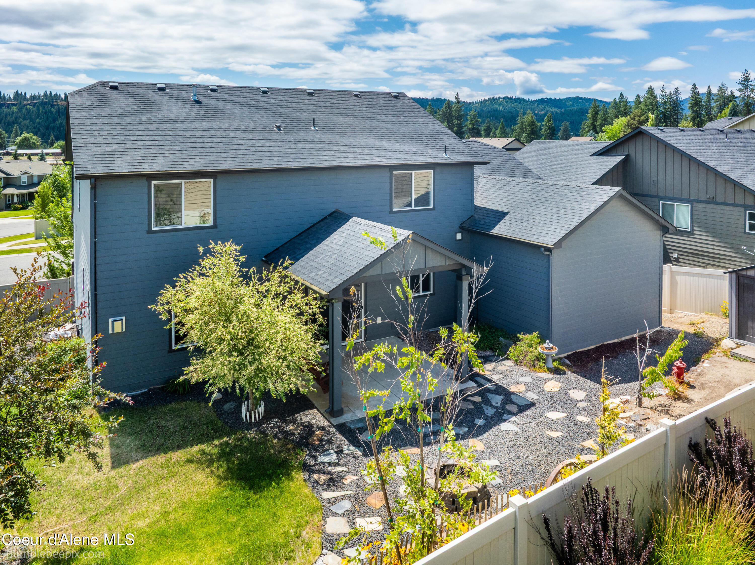 3279 West Peartree Road Coeur D'Alene, ID 83815 - Photo 7 of 70 068_bb193338-68_386