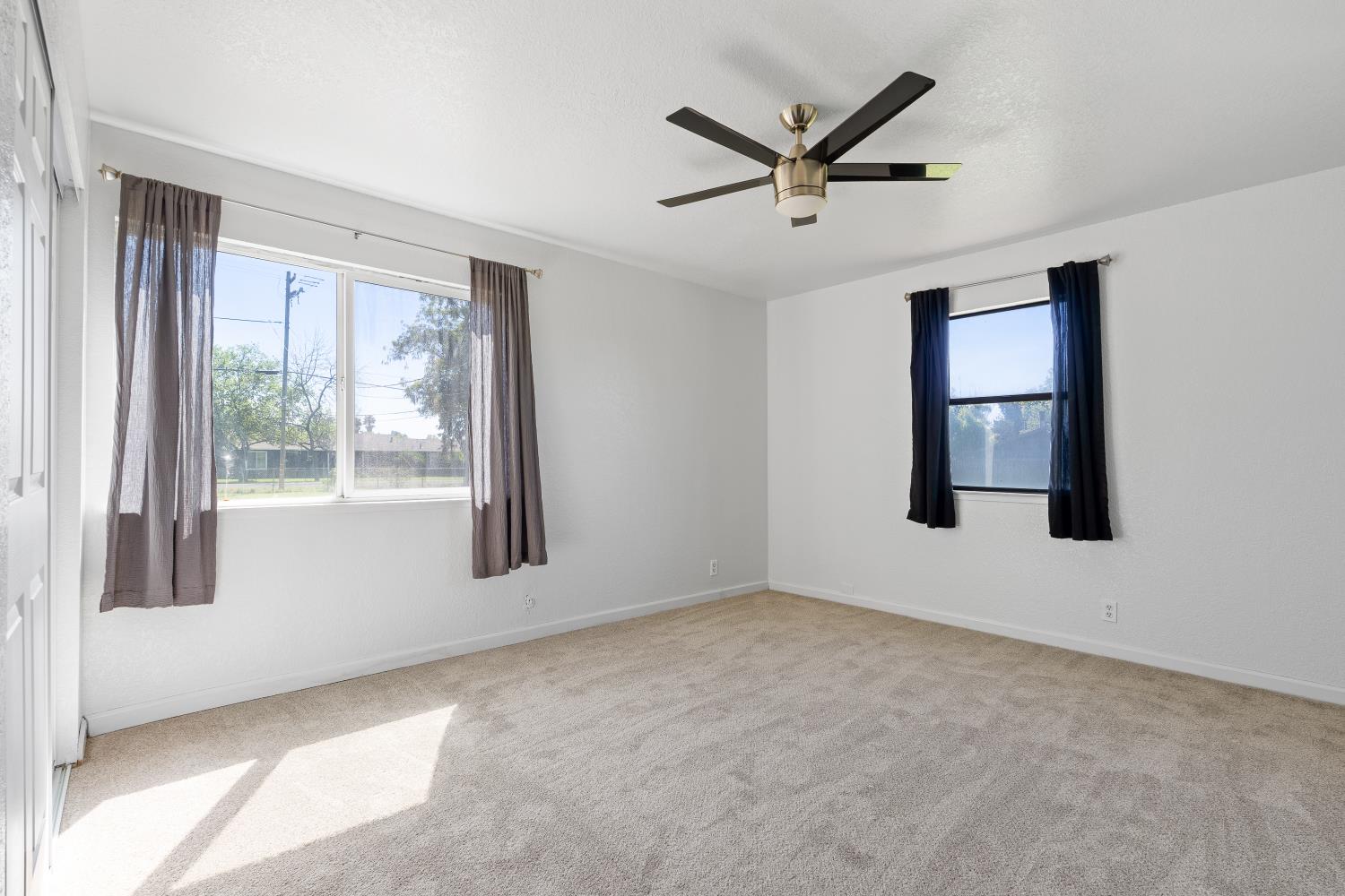 3525 East Forest Lake Road Acampo, CA 95220 - Photo 23 of 44