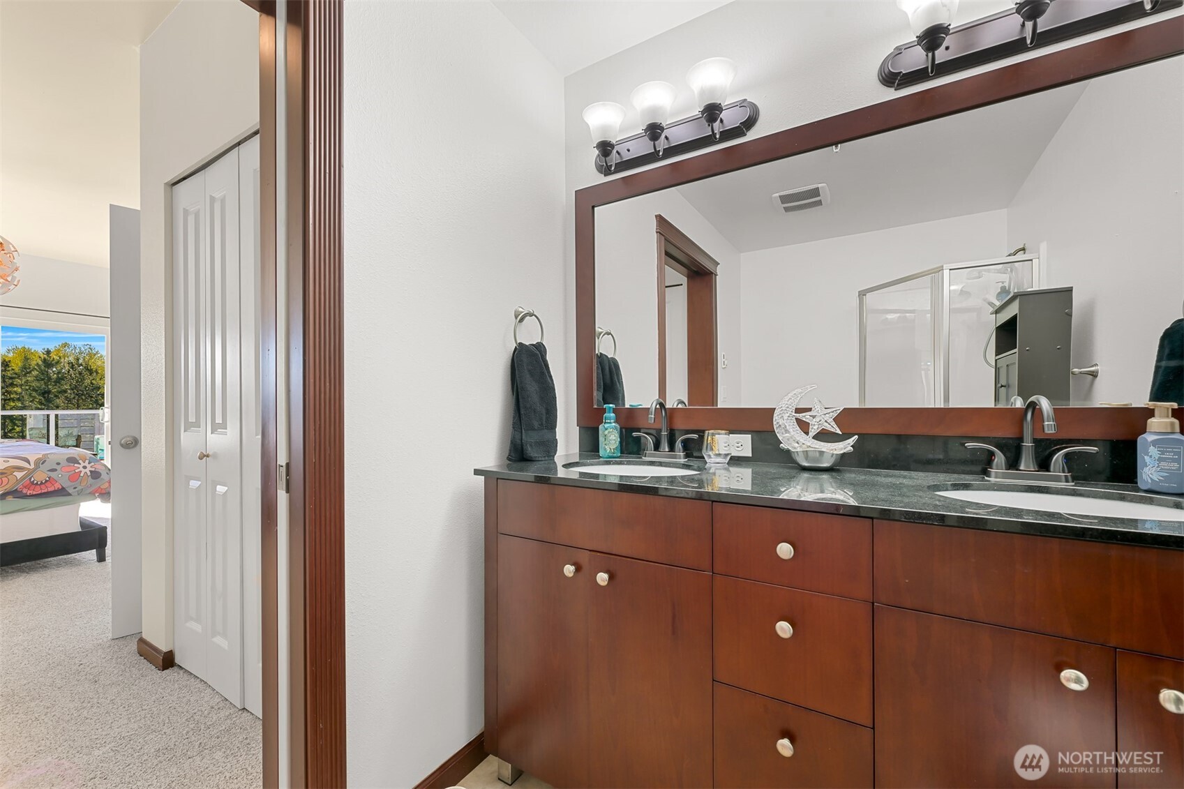 259 West Bakerview Road, Unit 402 Bellingham, WA 98226 - Photo 14 of 37 Gallery Image 14
