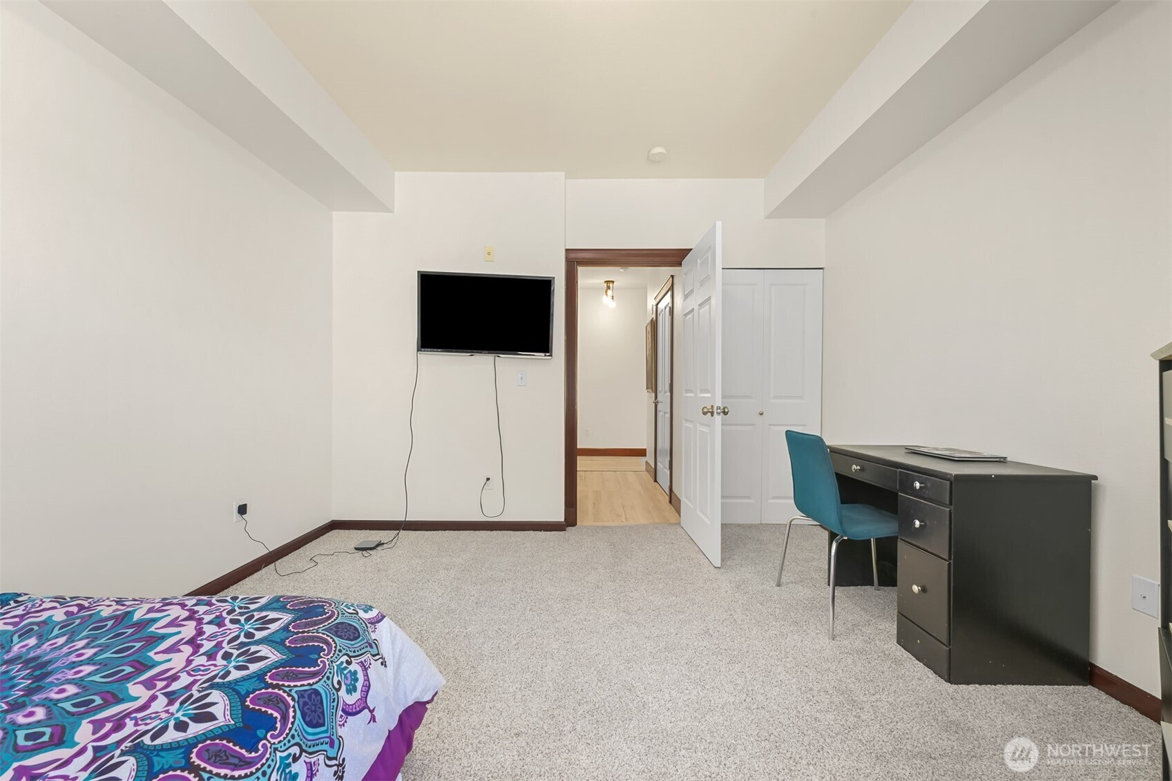 259 West Bakerview Road, Unit 402 Bellingham, WA 98226 - Photo 17 of 37 Gallery Image 17