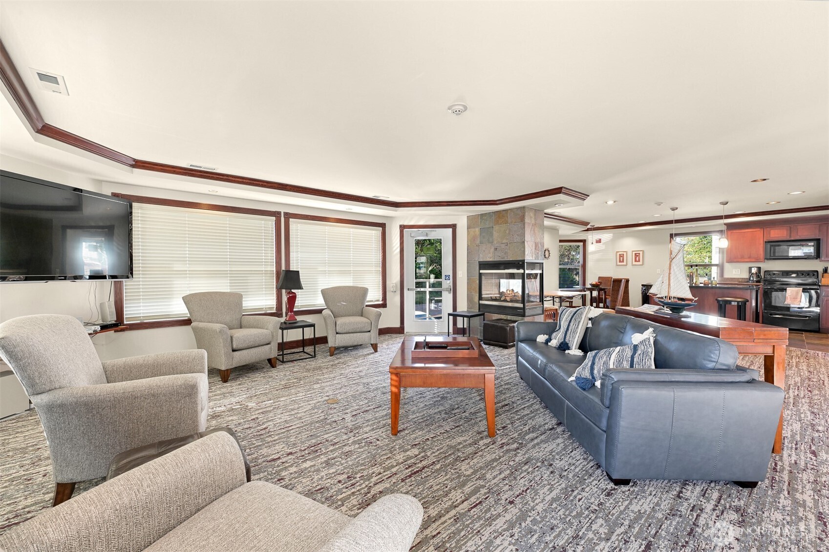 259 West Bakerview Road, Unit 402 Bellingham, WA 98226 - Photo 28 of 37 Gallery Image 28