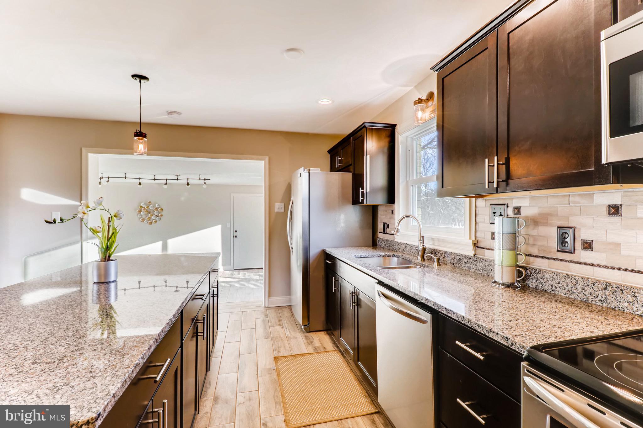 3717 Tuck Avenue Point of Rocks, MD 21777 - Photo 9 of 43 Kitchen
