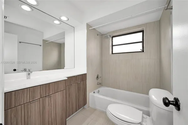 $3,250 | 6427 Southwest 135th Avenue, Miami, FL 33183