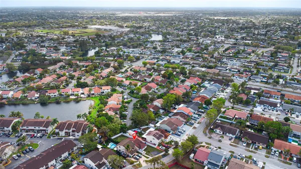 $3,250 | 6427 Southwest 135th Avenue, Miami, FL 33183