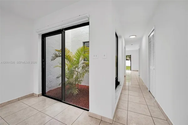 $3,250 | 6427 Southwest 135th Avenue, Miami, FL 33183